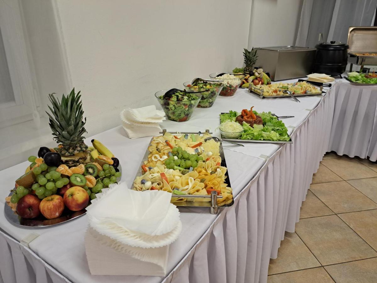 Hasicsky Hotel Přibyslav Esterno foto