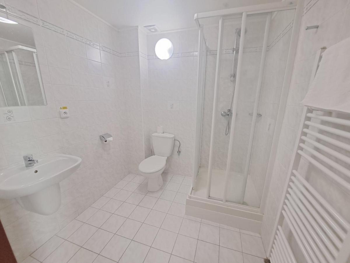 Hasicsky Hotel Přibyslav Esterno foto