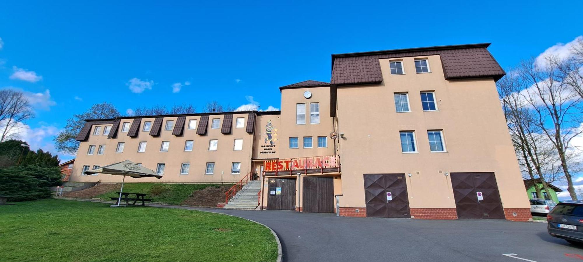 Hasicsky Hotel Přibyslav Esterno foto